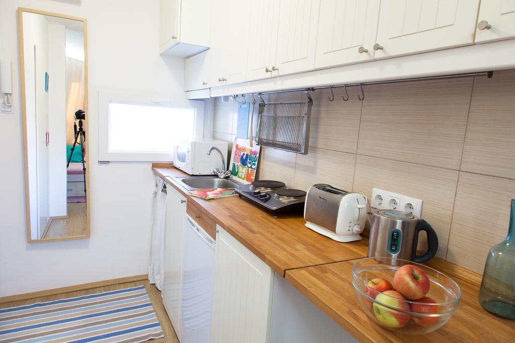 Self Check-In Eco Studio In The Heart Of Buda بودابست المظهر الخارجي الصورة