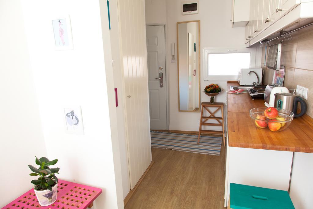 Self Check-In Eco Studio In The Heart Of Buda بودابست المظهر الخارجي الصورة